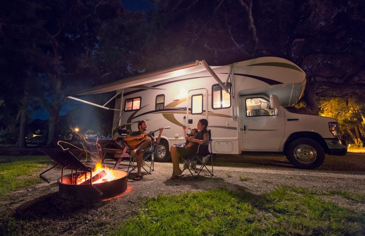 Bank vs. credit union: Which is better for an RV loan?